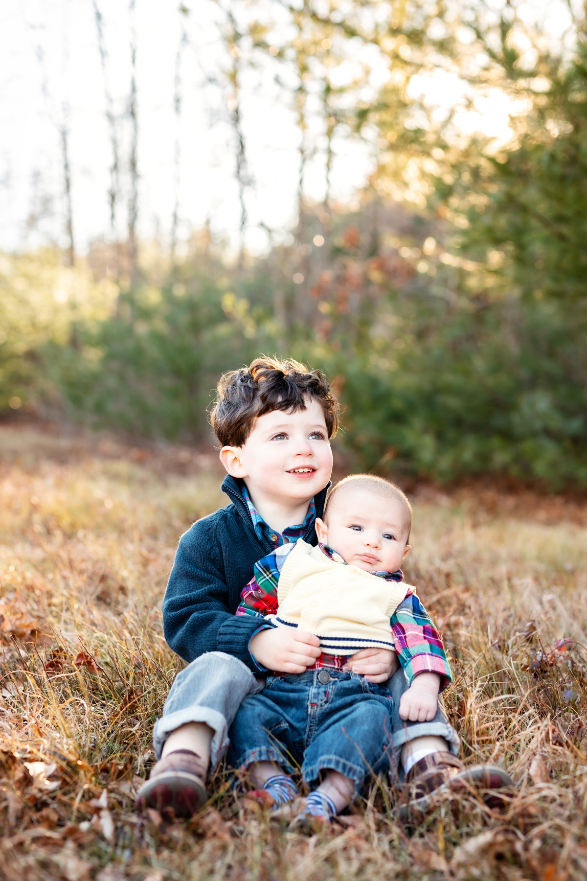 Quabbin Winter Family Portrait Outfits