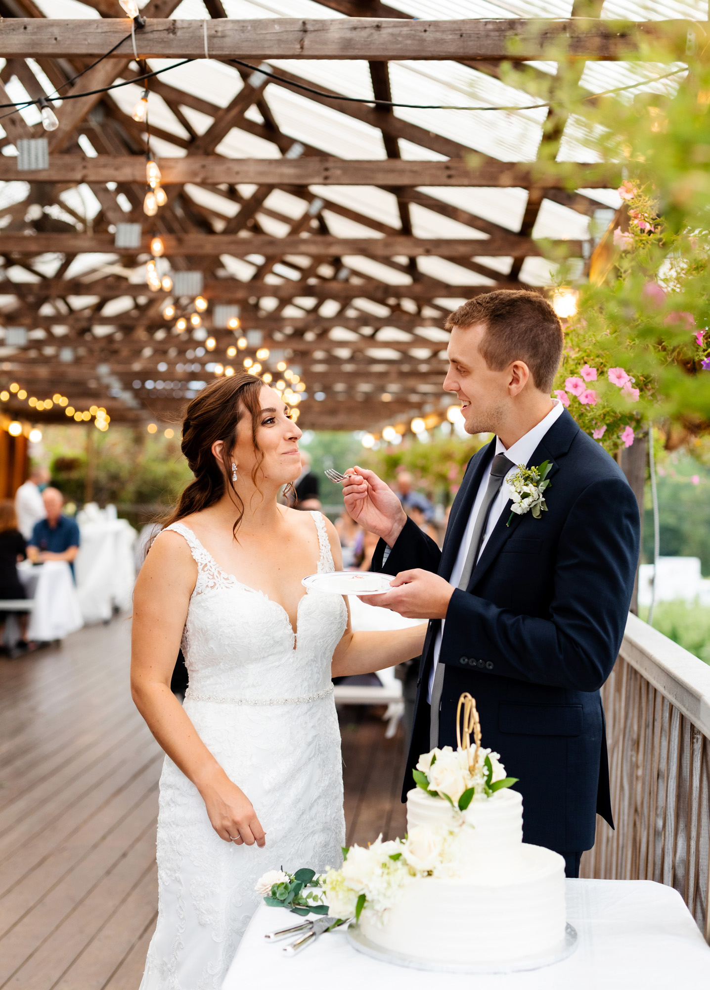 Connecticut Wedding Photographer - Cake