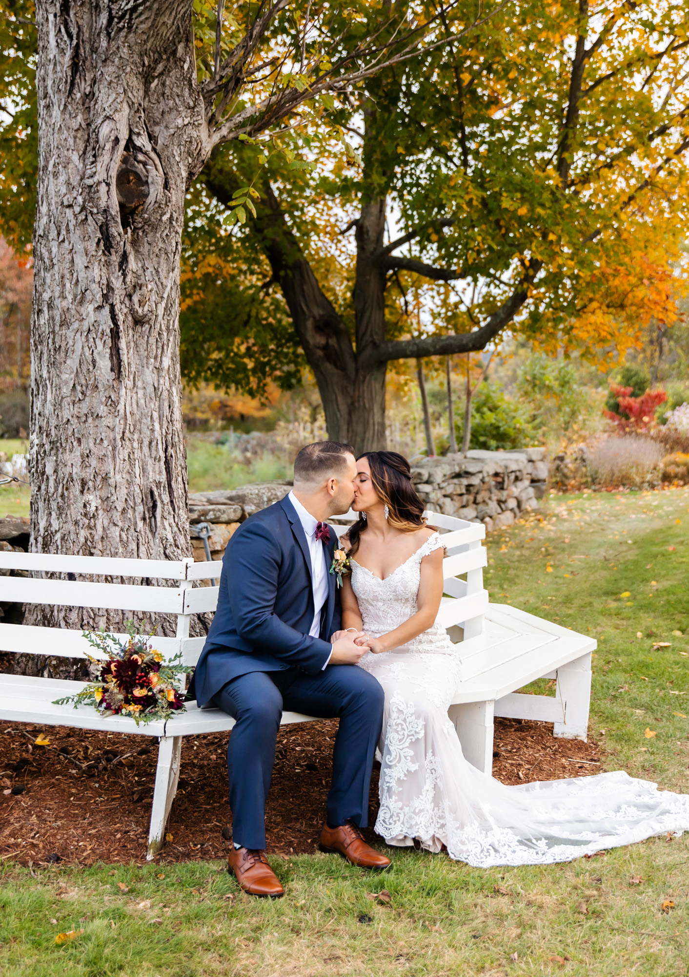 Salem Cross Inn Massachusetts Wedding Photographer